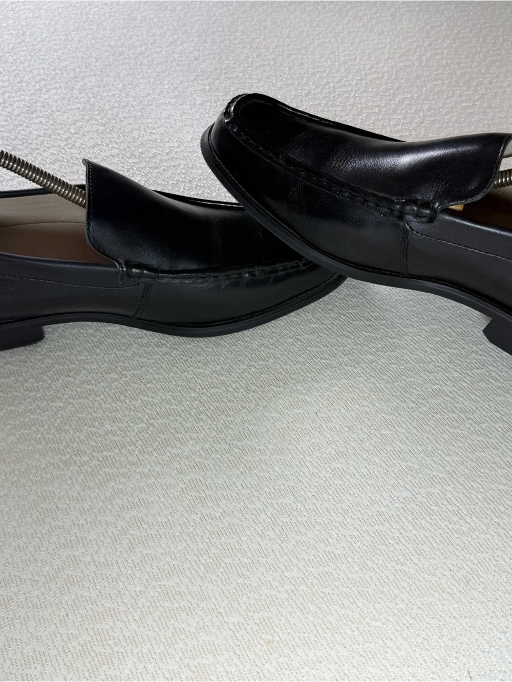 Bass Weejuns Venetian Loafer Classic Black Leather Slip-On